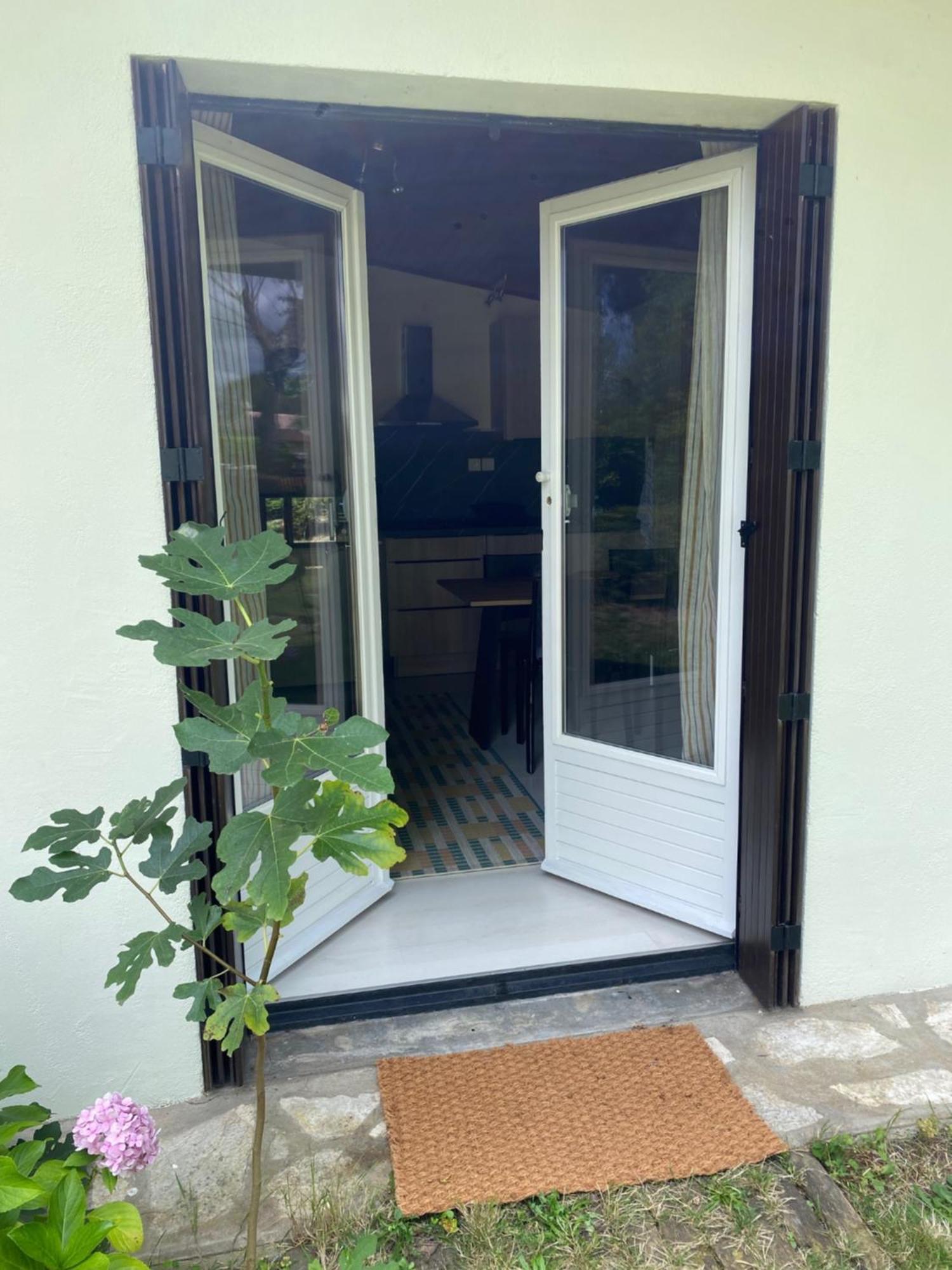 Appartement Avec Jardin Le Porge Zewnętrze zdjęcie